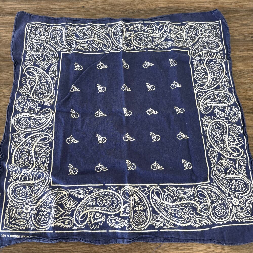 Vintage Navy Blue Paisley Bandana Hav-A-Hank - 100% Cotton